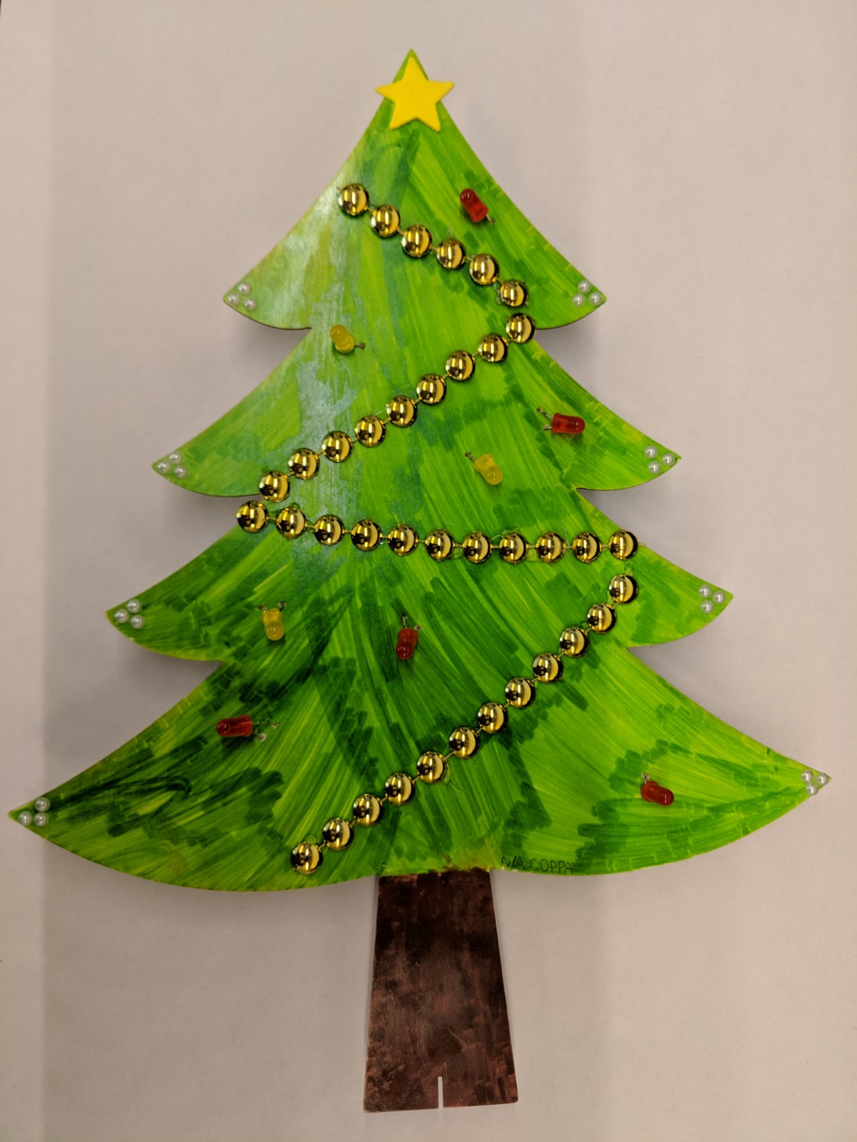 120-Christmas tree